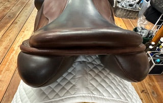 2020 County eXtreme Monoflap Jump Saddle - 17.5"