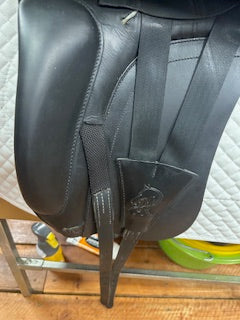 MacRider Lexington Dressage Saddle - 17.5"