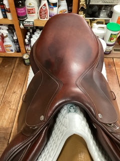 2019 Devoucoux Biarritz 0 Jump Saddle - 17.5
