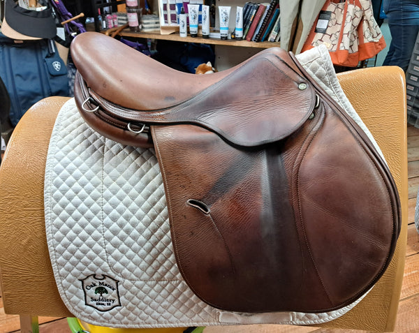 SOLD 2005 Antares Jump Saddle 16.5" SOLD