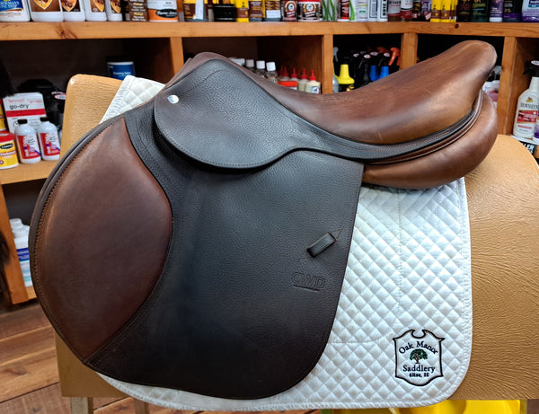 SOLD 2014 CWD  SEO2 Jump Saddle 18.5" SOLD