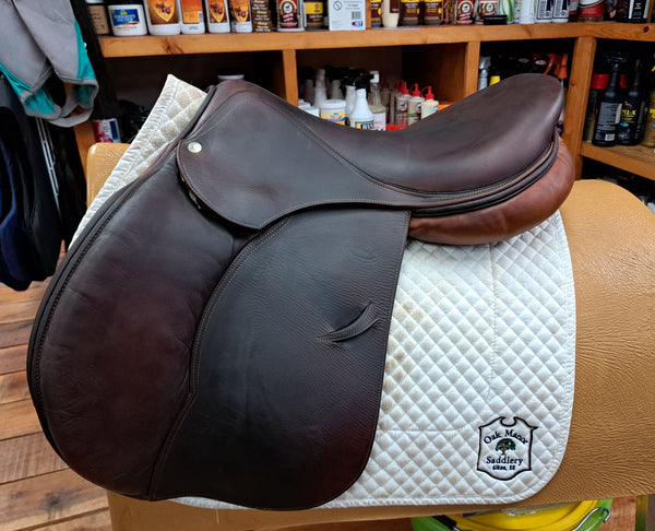 2006 Devoucoux Oldara CC Saddle 18"