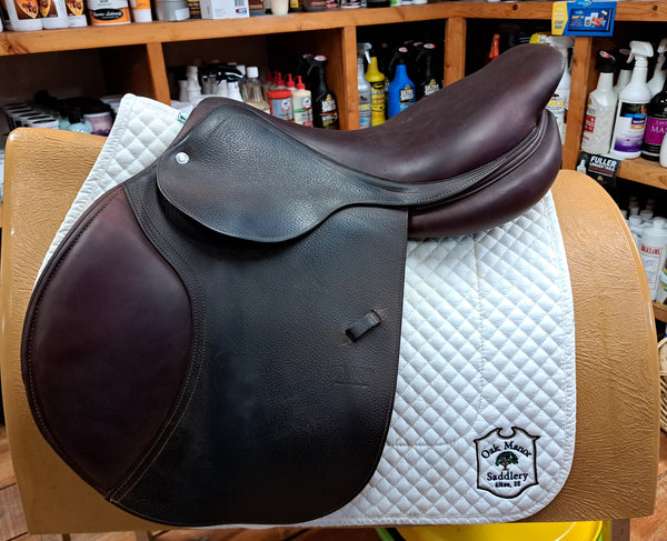 2013 CWD  SEO2 Jump Saddle 17.5"