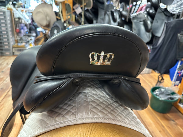 2020 Kingsley Dressage Saddle -17.5