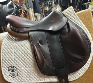 2013 Devoucoux Haurra Monoflap Jump Saddle - 16.5"