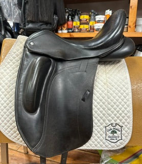 Custom Wolfgang Omni Dressage Saddle - 17"