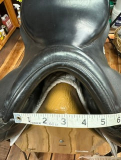 Custom Wolfgang Omni Dressage Saddle - 17"