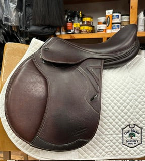 M Toulouse Patrice Platinum Genesis Jump Saddle - 17.5"