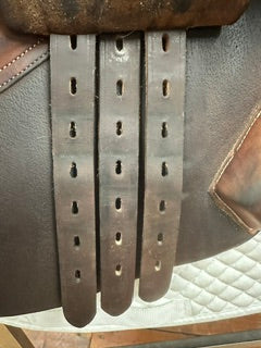 Bevel Artisan Jump Saddle - 17"