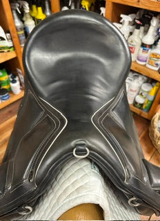 2025 HBC Gaucho Dressage/Working Eq Saddle - 17.5"