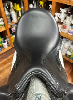 Custom Envy Aurora Dressage Saddle -- 17"