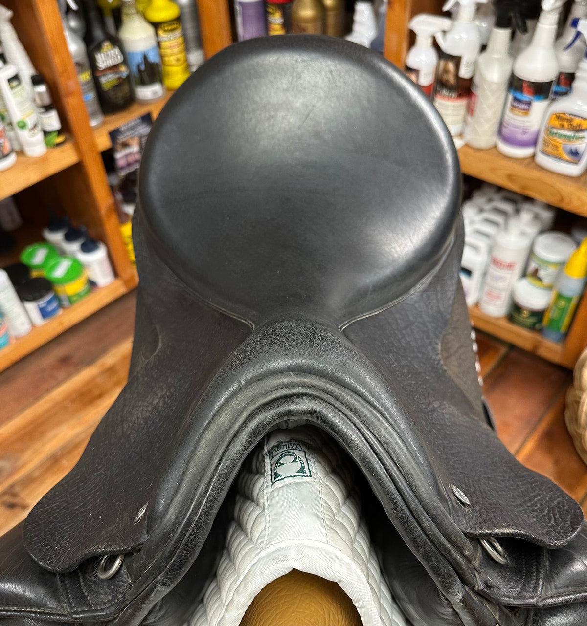 2008 Custom Advantage Dressage Saddle - 17"