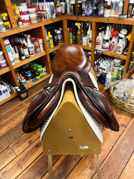 2014 Aires de Haute Jump Saddle- 17.5"