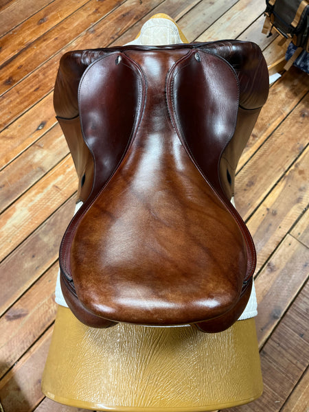 2014 Aires de Haute Jump Saddle- 17.5"