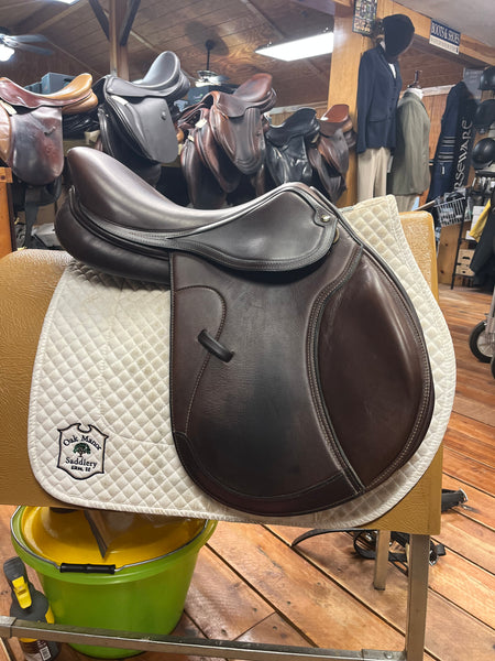 2019 Circuit Jump Saddle- 17"