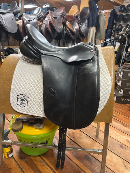 Albion SL Dressage Saddle - 17.5"