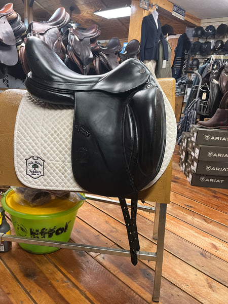 2017 Prestige X-D2K LUX Dressage Saddle - 18"