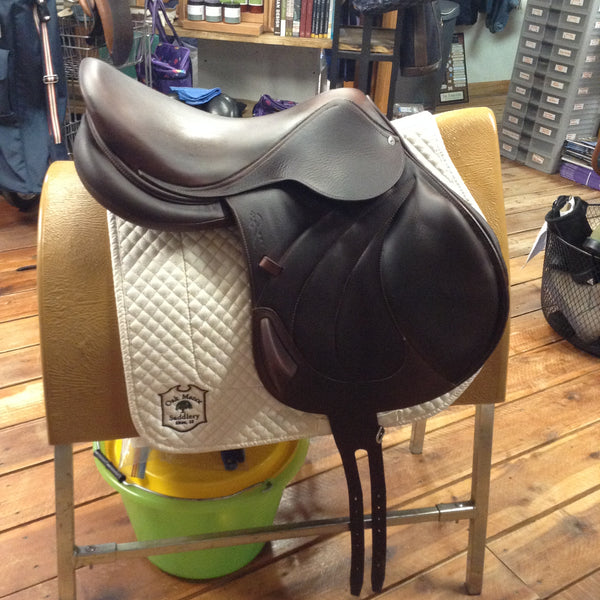 2015 Antares Jump Saddle 17.5"