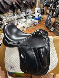 Custom Saddlery Advantage R - 17.5"