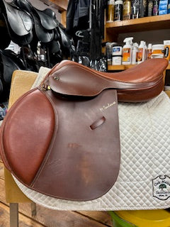 M Toulouse Jump Saddle - 16.5"