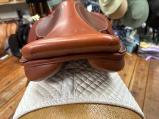 M Toulouse Jump Saddle - 16.5"