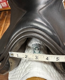 Black Country Eloquence Dressage Saddle - 17.5"