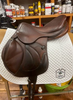 2012 Antares Monoflap Jump Saddle - 17.5"