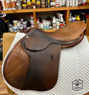 2005 Butet Jump Saddle - 17.5"