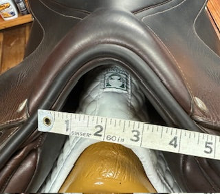 2022 Bates Jump Saddle - 17"