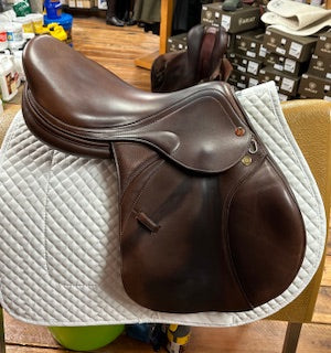 2010 Prestige Meredith Jump Saddle - 17"