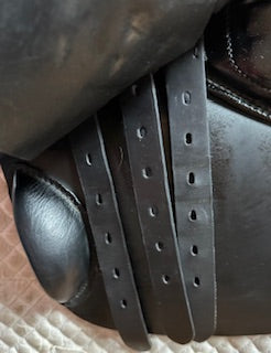 Stubben Portos Jump Saddle - 17.5"