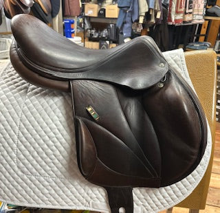 2012 Voltaire Lexington Monoflap Jump Saddle -18"