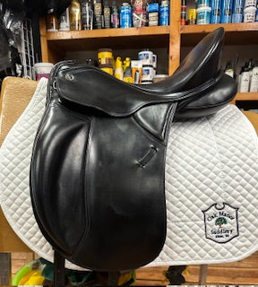 Kieffer Lusitano Dressage Saddle - 17.5"