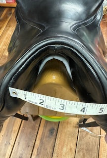 Kieffer Lusitano Dressage Saddle - 17.5"