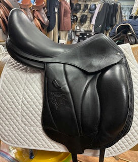 2013 Voltaire Adelaide Dressage Saddle - 18.5