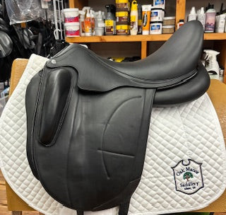 2024 Arion 4D Dressage Saddle - 18"