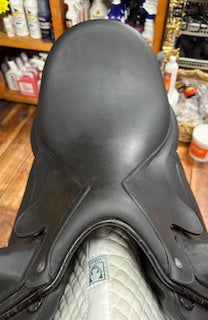 2024 Arion 4D Dressage Saddle - 18"