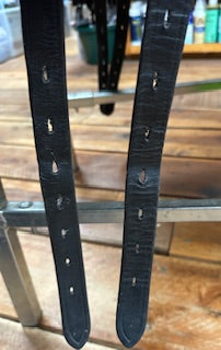 2010 Hennig Sofa Dressage Saddle - 17.5