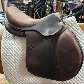 2014 Antares Confort Jump Saddle - 17.5"