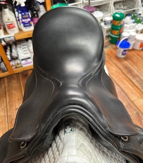 2013 County Perfection Dressage Saddle - 17.5"