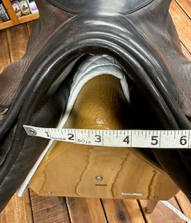 2008 Black Country Ricochet Jump Saddle - 17.5"