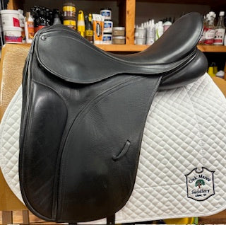 2017 County Connection Dressage Saddle - 18.5"