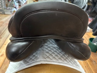 2016 Custom Wolfgang Omni Monoflap Dressage Saddle - 18"