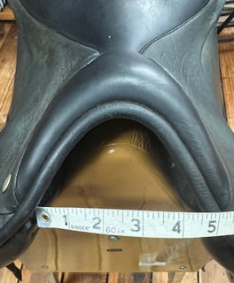 Custom Saddlery Dressage Saddle - 18"
