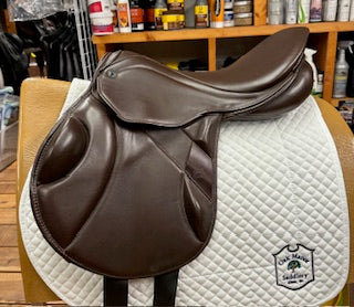 Stubben Excalibur Monoflap Jump Saddle - 18"