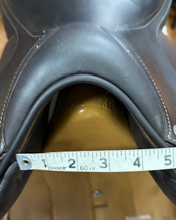 2016 Voltaire Palm Beach Jump Saddle - 17.5"