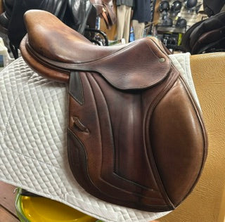 2009 CWD SE02 Jump Saddle - 17.5