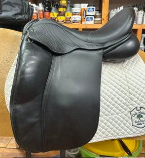 2022 Hulsebos WB4 Dressage Saddle - 17.5"