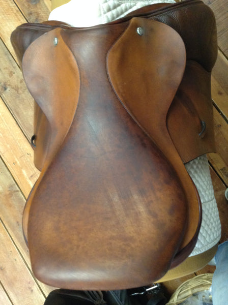 Stackhouse Close Contact Jump Saddle - 17"