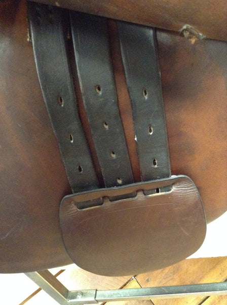 Stackhouse Close Contact Jump Saddle - 17"